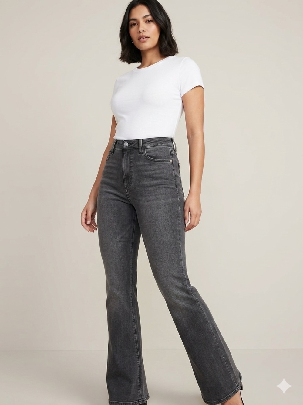 Old Navy Women's Super High-Rise Flare Jeans in Charcoal Gray - size 10